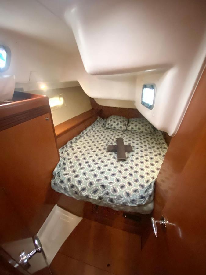 Séjour de rêve sur Yacht - BOAT PARADISE HÔTEL La Rochelle  Exterior foto